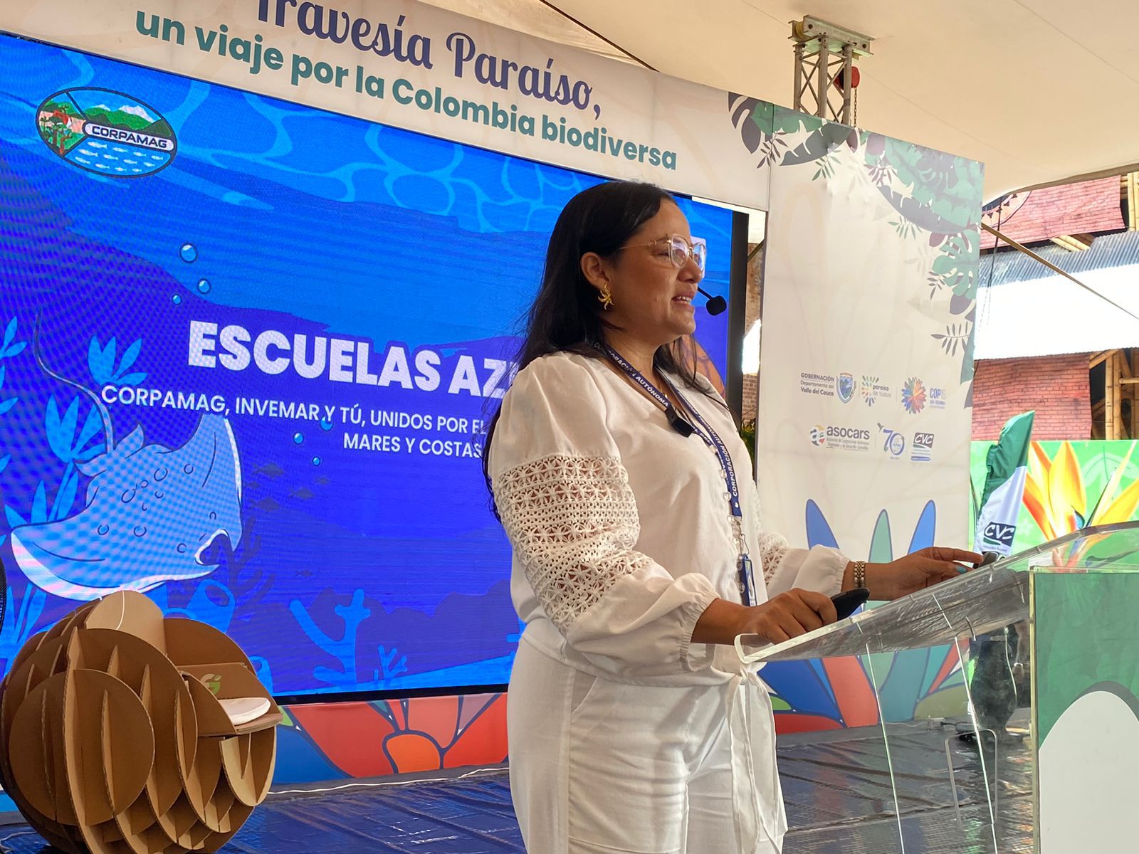 Semiramis Sosa en tarima